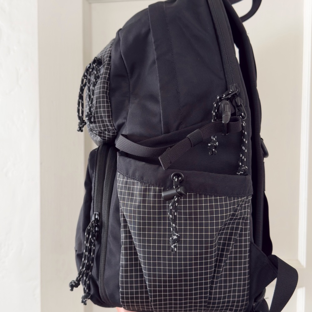 Long Weekend Moro Backpack With Camera Cube - image 5